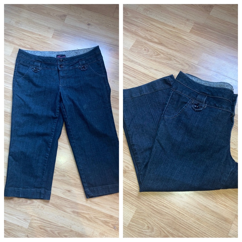 Torrid Capri Blue Jean Dark Wash Denim Bottoms Plus Size Cadual Wear sz 18